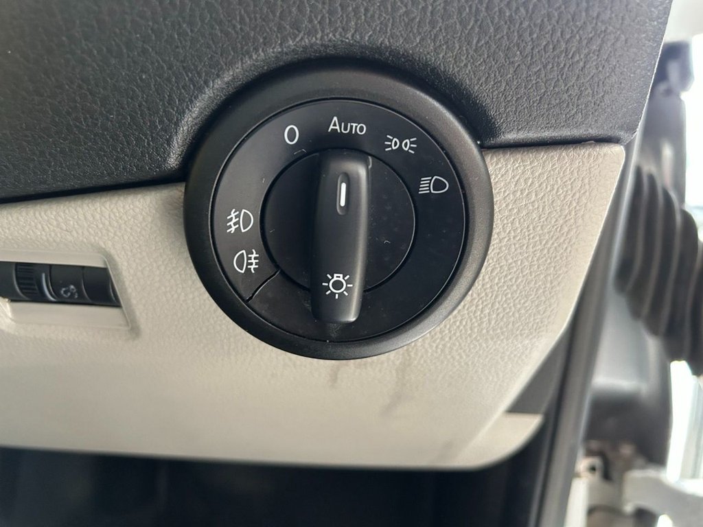 Used Volkswagen Transporter 2017 for sale - 78030226: Photo 32