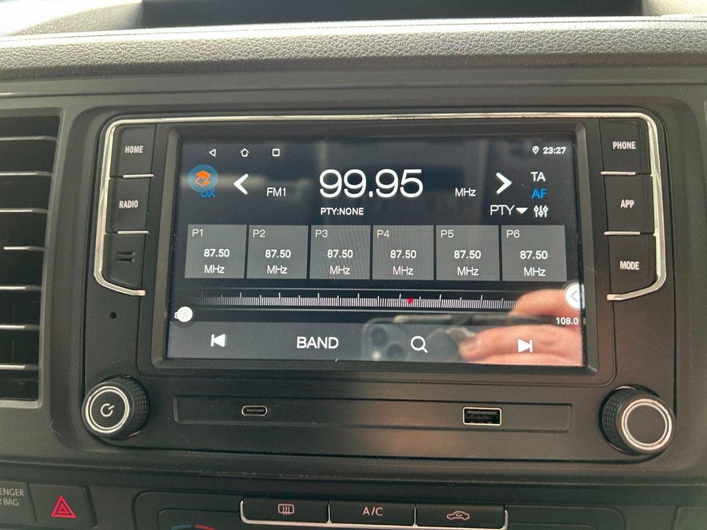 Used Volkswagen Transporter 2017 for sale - 78030226: Photo 47