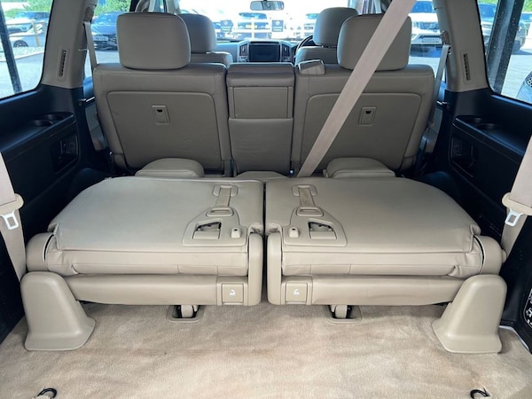 Used Toyota Landcruiser 2010 for sale - 74746914: Photo 17