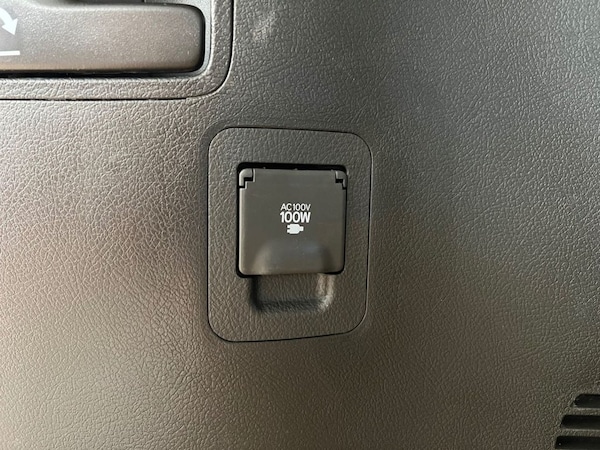 Used Toyota Landcruiser 2010 for sale - 74746914: Photo 30