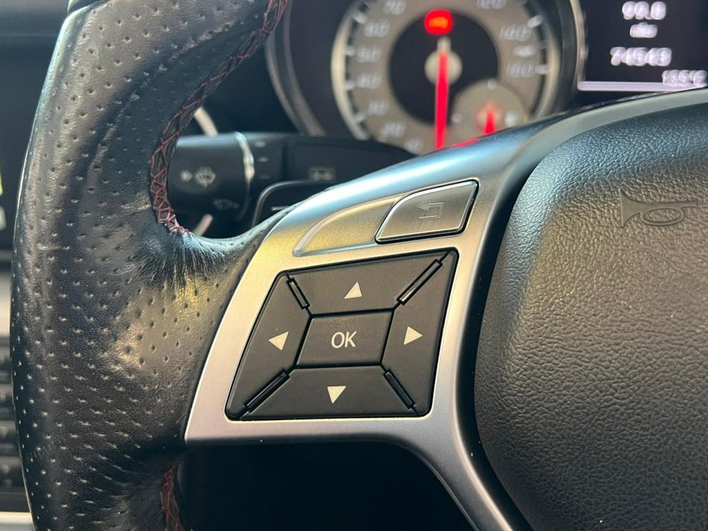 Used Mercedes-Benz SLK 2012 for sale - 77038125: Photo 41