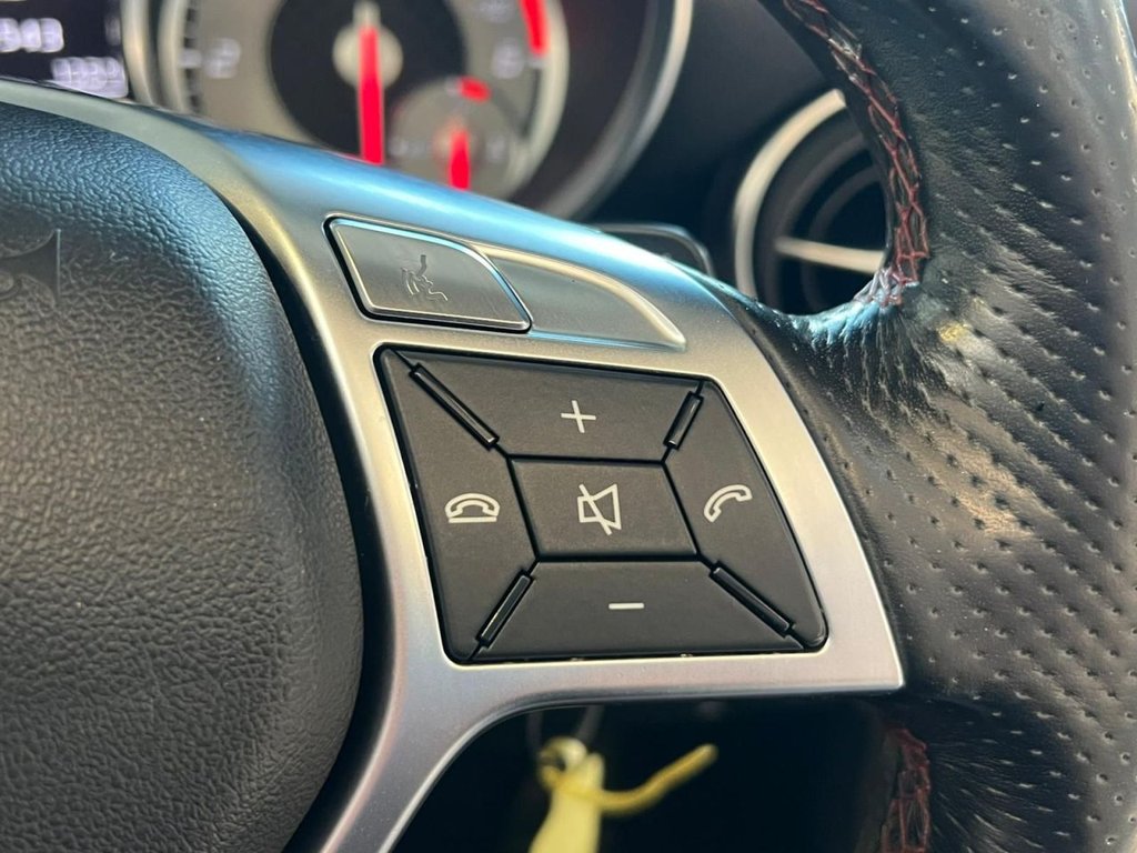 Used Mercedes-Benz SLK 2012 for sale - 77038125: Photo 42