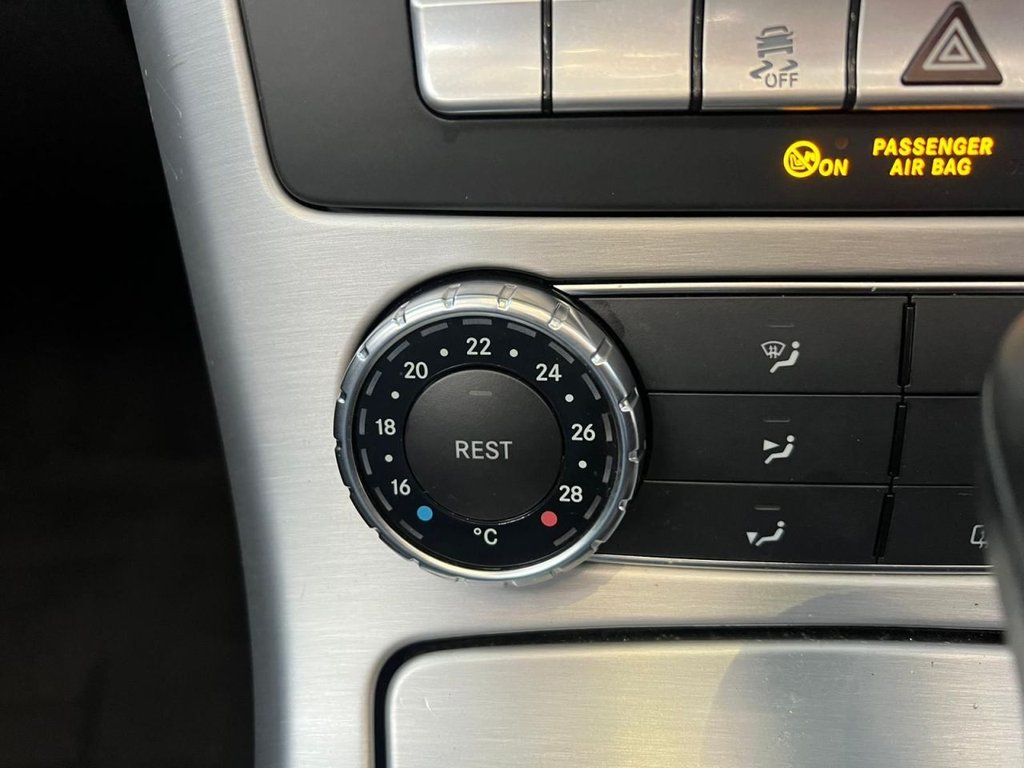 Used Mercedes-Benz SLK 2012 for sale - 77038125: Photo 48