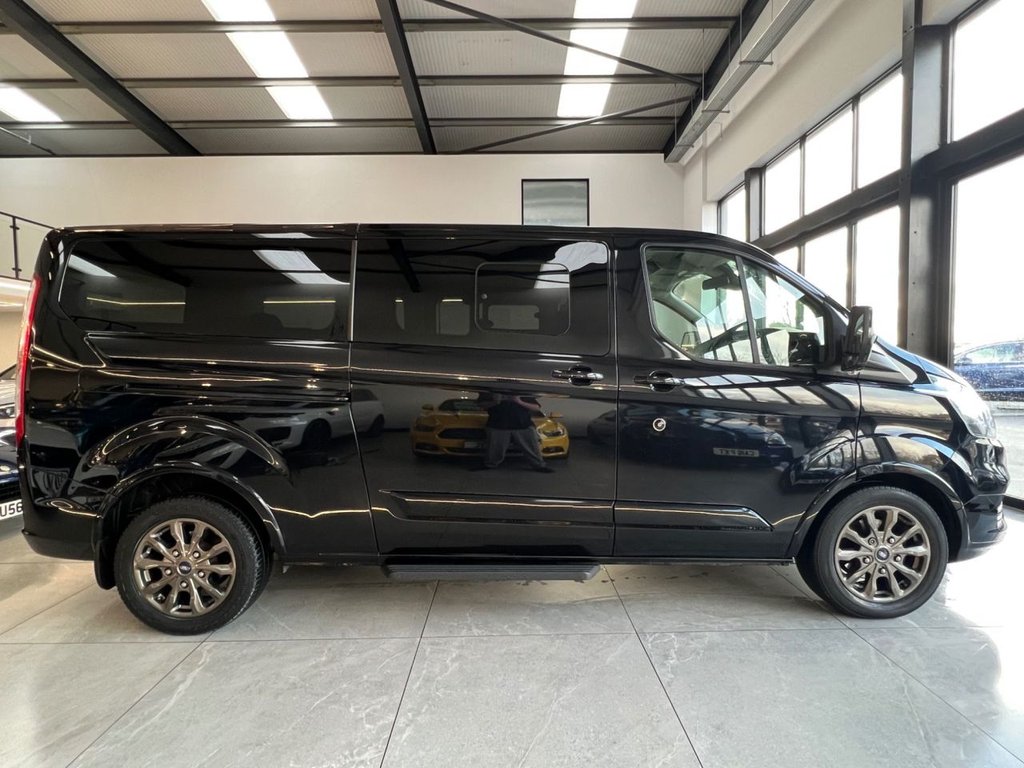 Used Ford Tourneo Custom 2020 for sale - 76604949: Photo 2