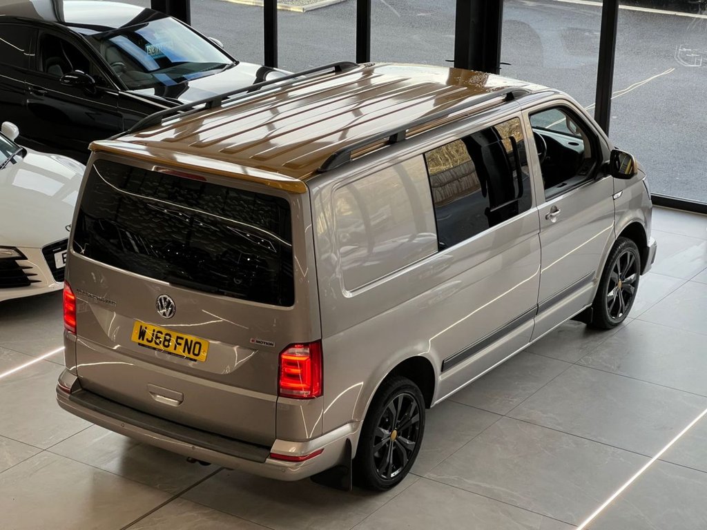 Used Volkswagen Transporter 2018 for sale - 77369551: Photo 10