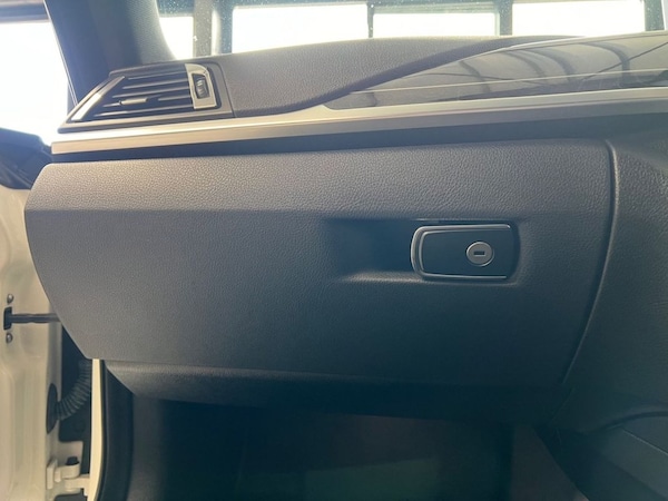 Used BMW 4 Series 2015 for sale - 76266849: Photo 45