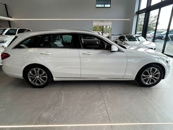 Used Mercedes-Benz C Class 2015 for sale - 79574647: Photo