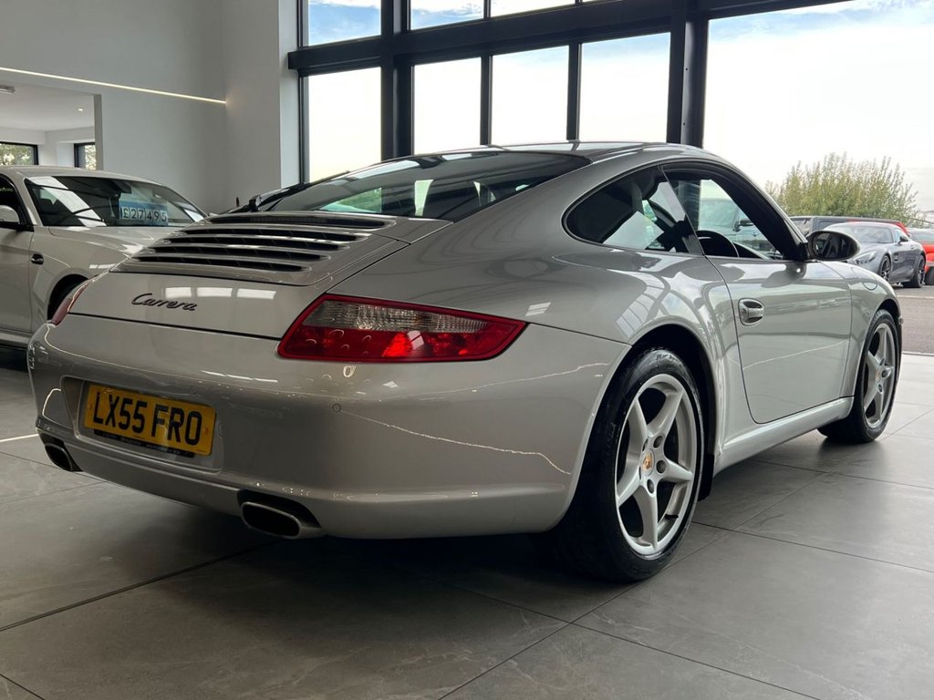 Used Porsche 911 2005 for sale - 76520610: Photo 13