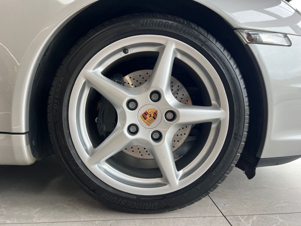 Used Porsche 911 2005 for sale - 76520610: Photo 18