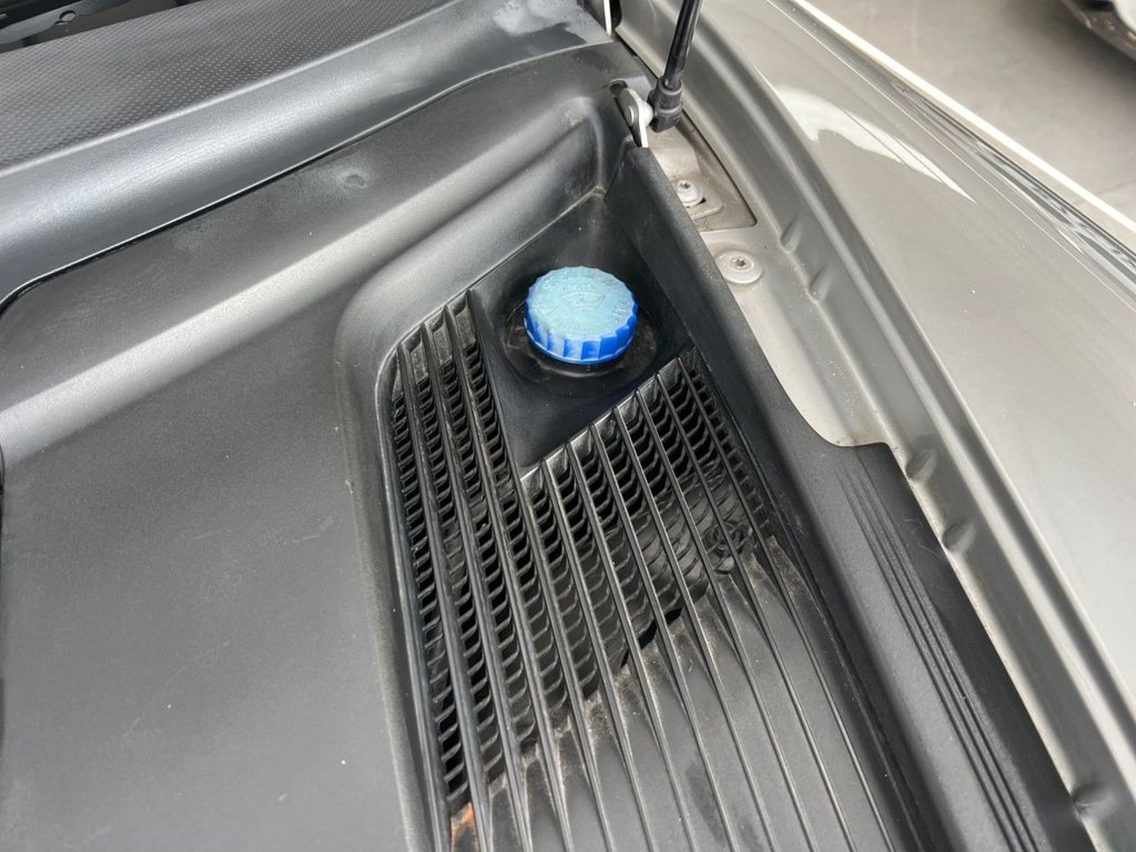 Used Porsche 911 2005 for sale - 76520610: Photo 22