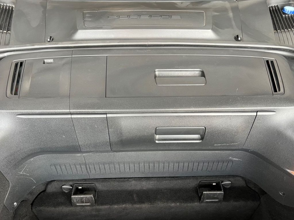 Used Porsche 911 2005 for sale - 76520610: Photo 23