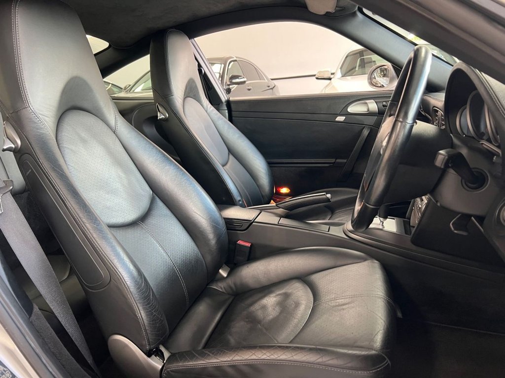 Used Porsche 911 2005 for sale - 76520610: Photo 3