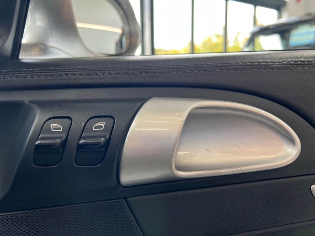 Used Porsche 911 2005 for sale - 76520610: Photo 30