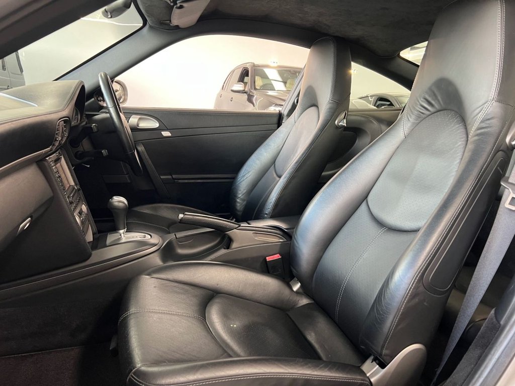 Used Porsche 911 2005 for sale - 76520610: Photo 38