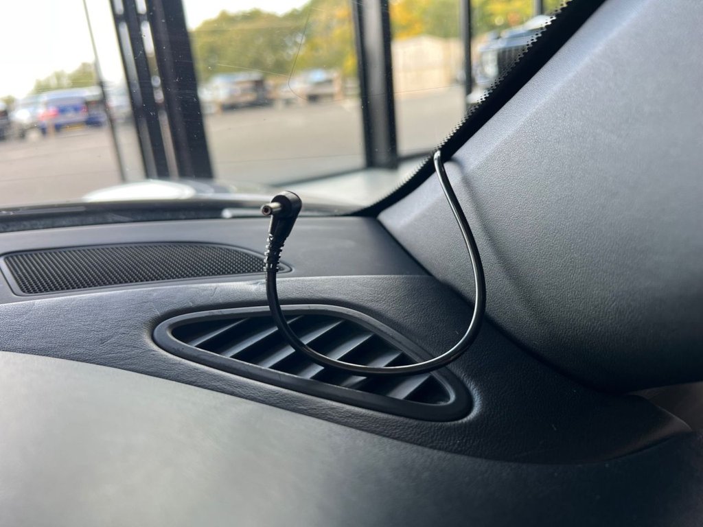 Used Porsche 911 2005 for sale - 76520610: Photo 41