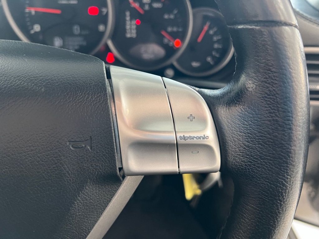 Used Porsche 911 2005 for sale - 76520610: Photo 44