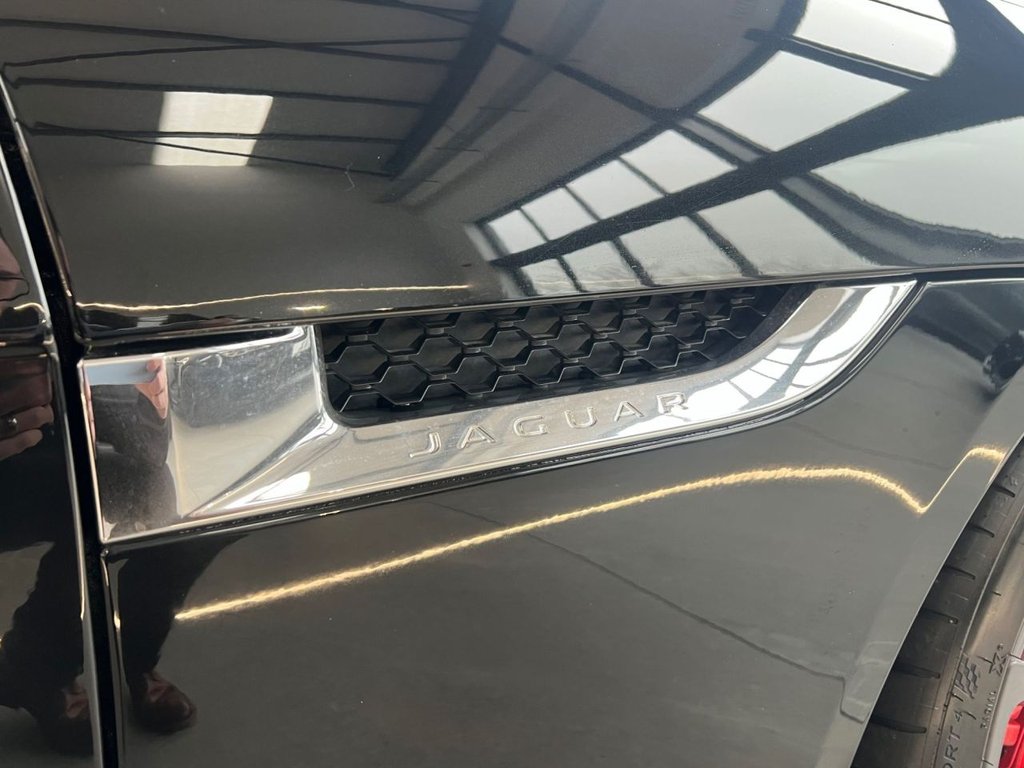 Used Jaguar F-Type 2017 for sale - 77014193: Photo 19