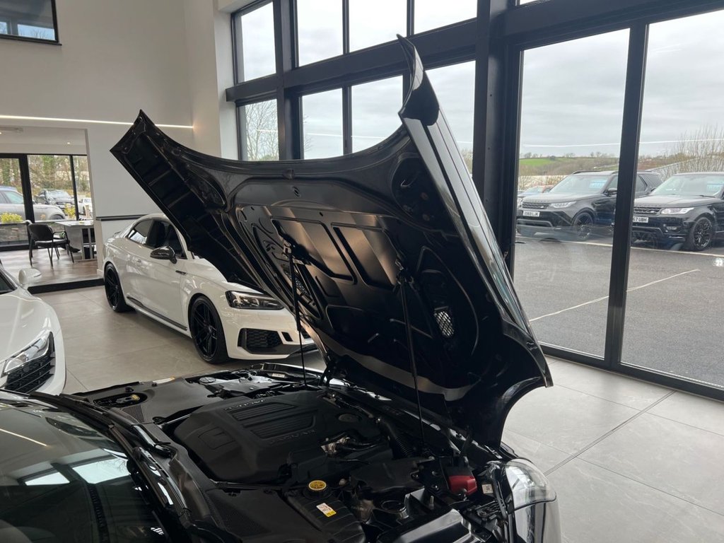 Used Jaguar F-Type 2017 for sale - 77014193: Photo 33