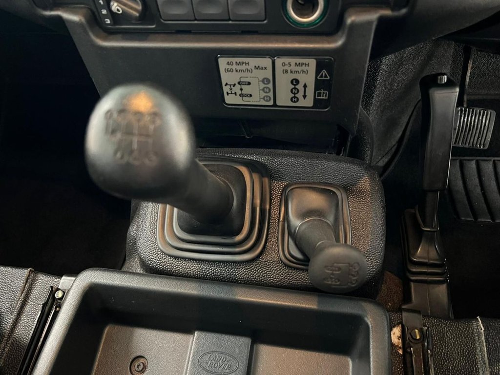 Used Land Rover Defender 2014 for sale - 76973080: Photo 40