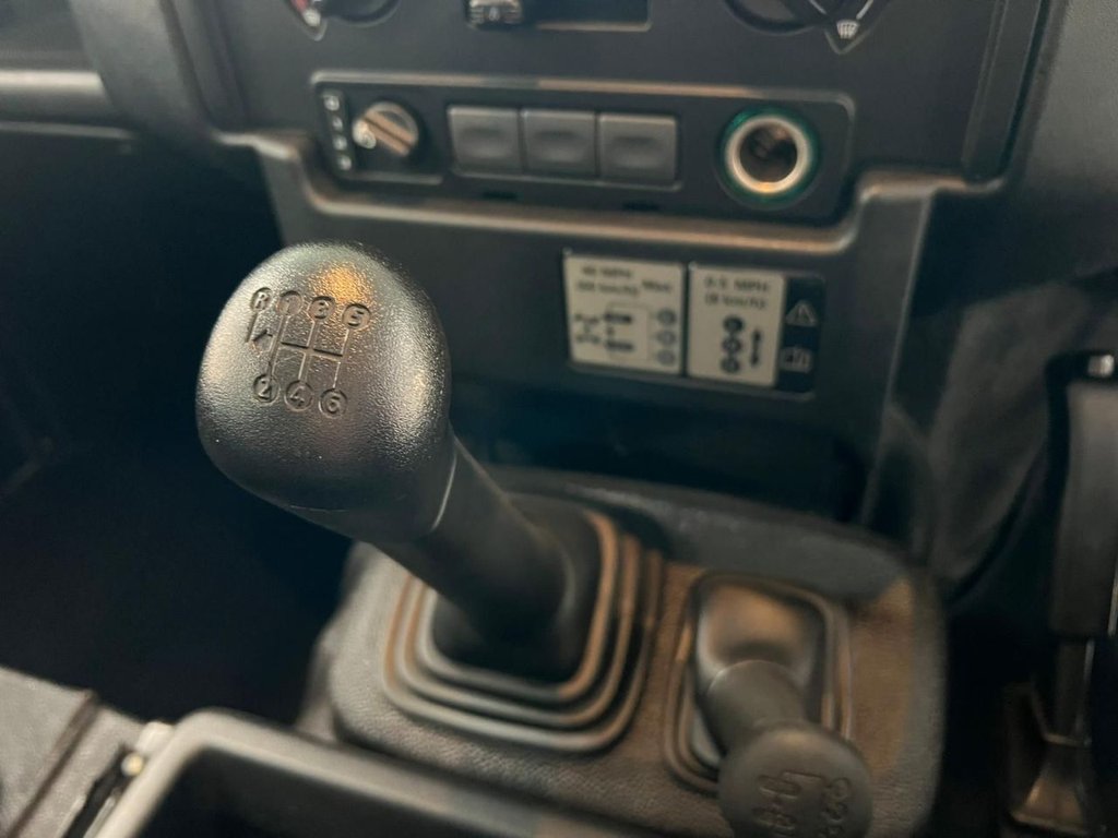 Used Land Rover Defender 2014 for sale - 76973080: Photo 41