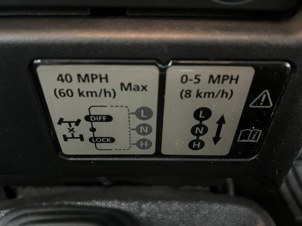 Used Land Rover Defender 2014 for sale - 76973080: Photo 42