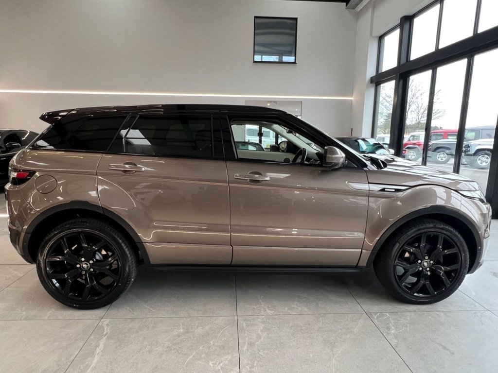 Used Land Rover Range Rover Evoque 2015 for sale - 77798336: Photo 2