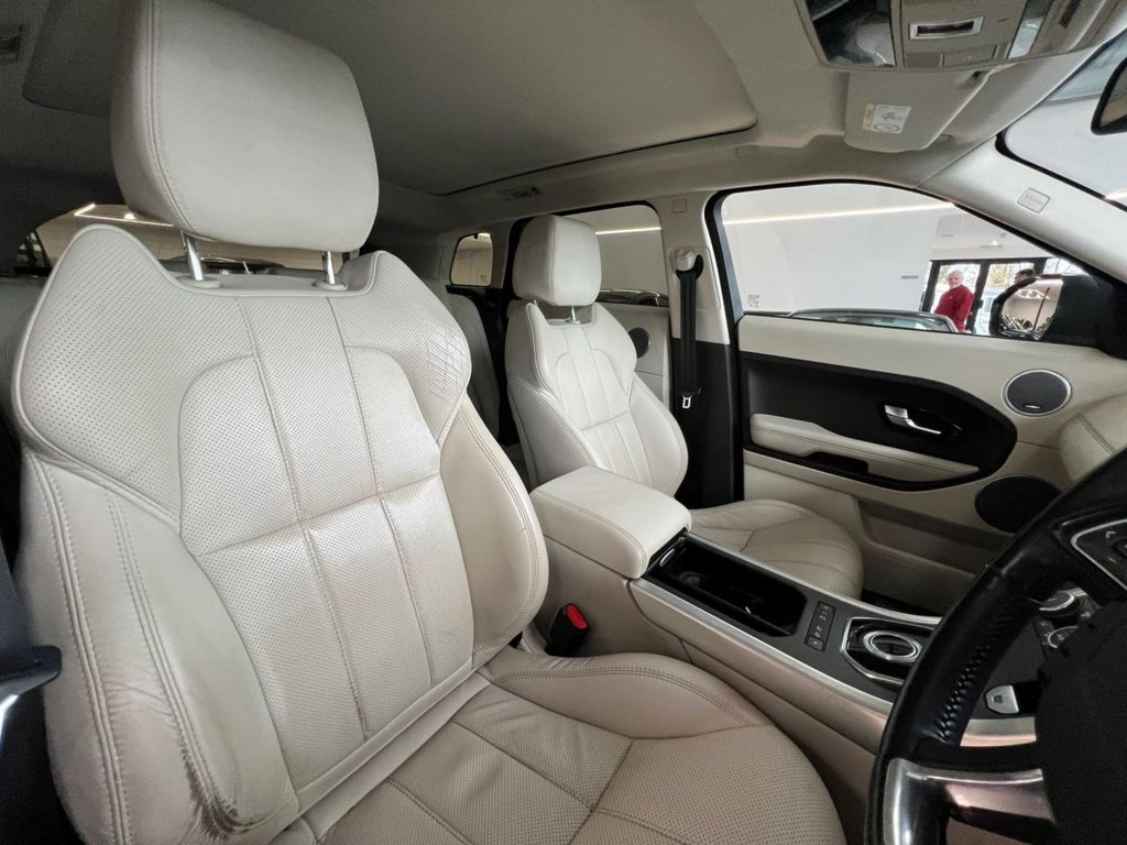 Used Land Rover Range Rover Evoque 2015 for sale - 77798336: Photo 28