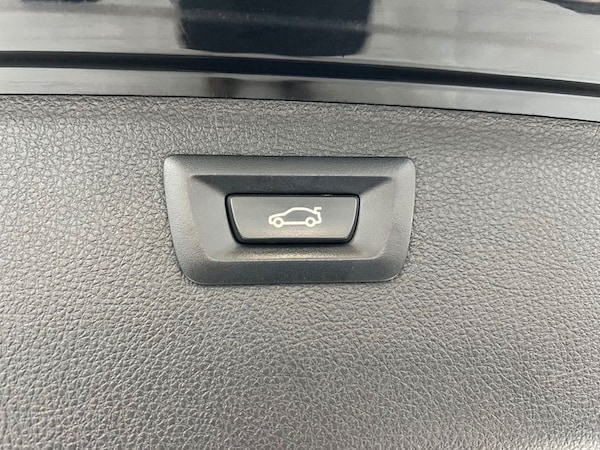 Used BMW 3 Series 2018 for sale - 76119108: Photo 16