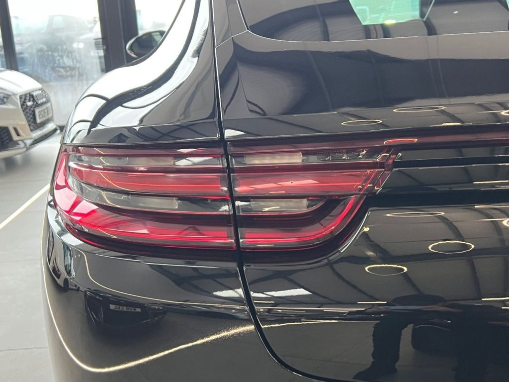Used Porsche Panamera 2017 for sale - 77241614: Photo 16
