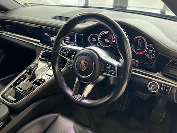 Used Porsche Panamera 2017 for sale - 77241614: Photo