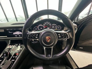 Used Porsche Panamera 2017 for sale - 77241614: Photo