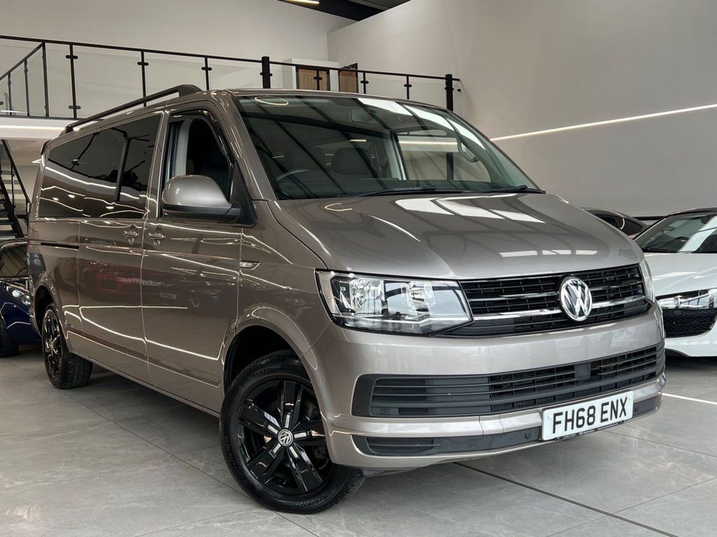 Used Volkswagen Transporter Shuttle 2019 for sale - 76417769: Photo 1