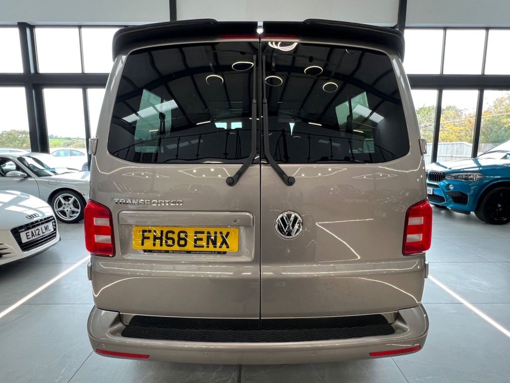Used Volkswagen Transporter Shuttle 2019 for sale - 76417769: Photo 12