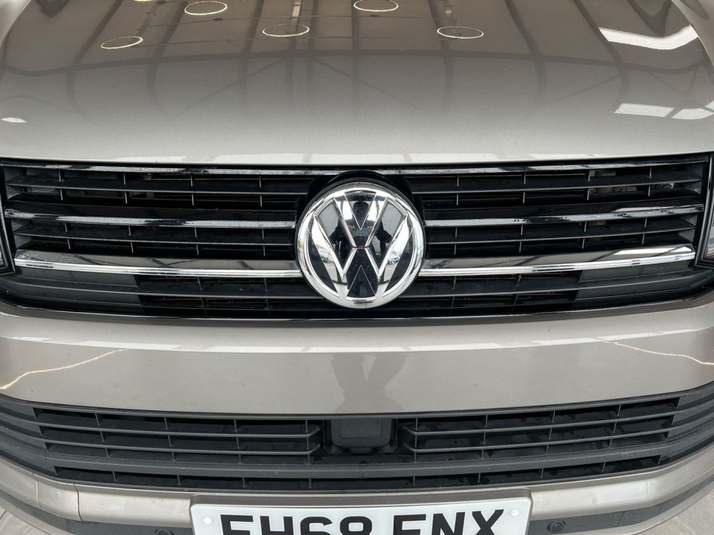 Used Volkswagen Transporter Shuttle 2019 for sale - 76417769: Photo 14