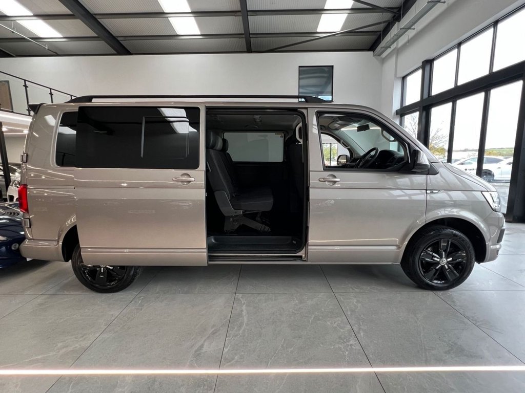 Used Volkswagen Transporter Shuttle 2019 for sale - 76417769: Photo 19