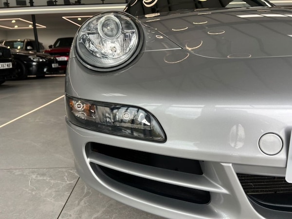 Used Porsche 911 2005 for sale - 76162716: Photo 14