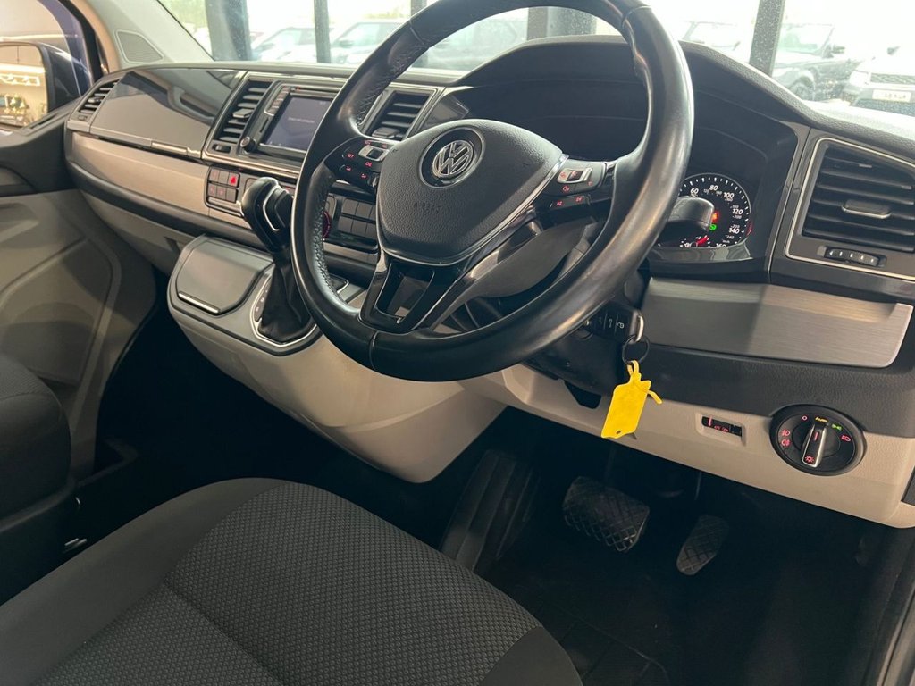 Used Volkswagen Transporter 2018 for sale - 77327759: Photo 3