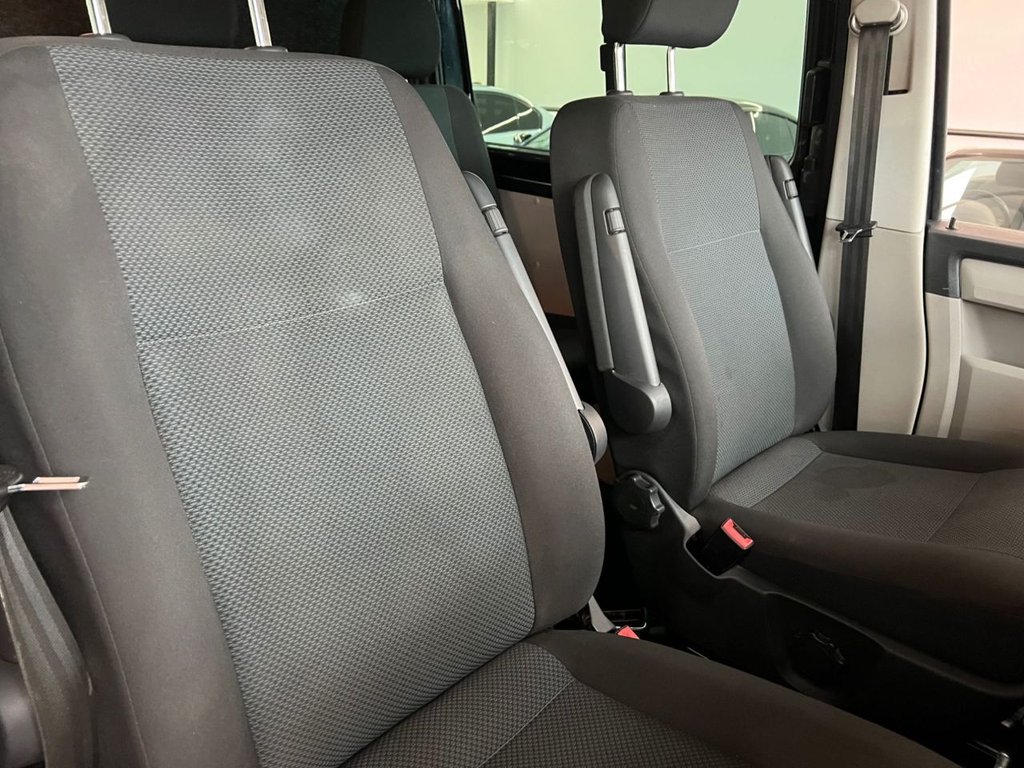 Used Volkswagen Transporter 2018 for sale - 77327759: Photo 30