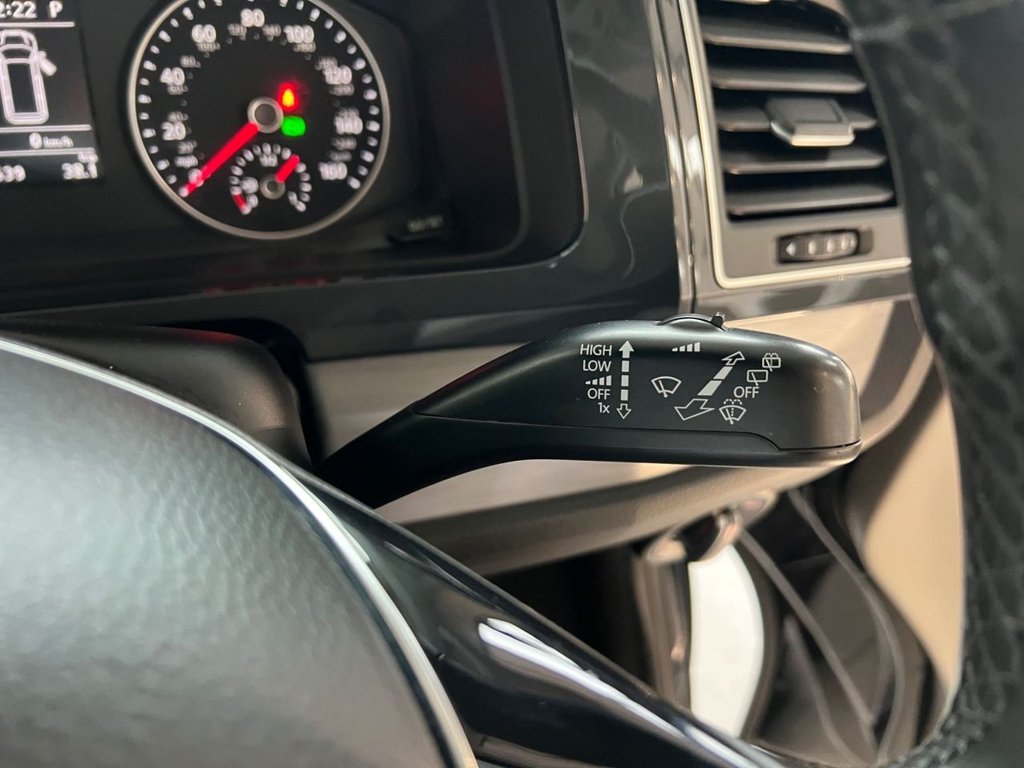 Used Volkswagen Transporter 2018 for sale - 77327759: Photo 35