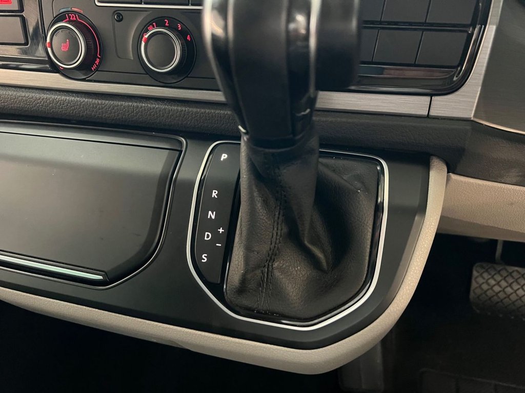 Used Volkswagen Transporter 2018 for sale - 77327759: Photo 37