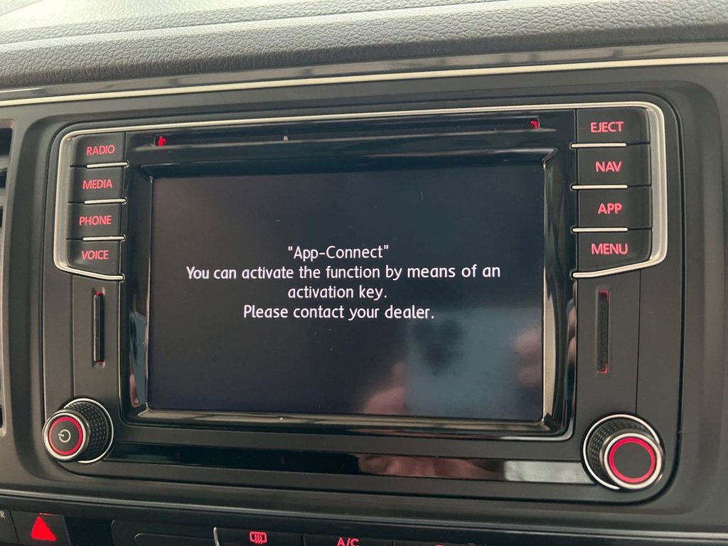 Used Volkswagen Transporter 2018 for sale - 77327759: Photo 45