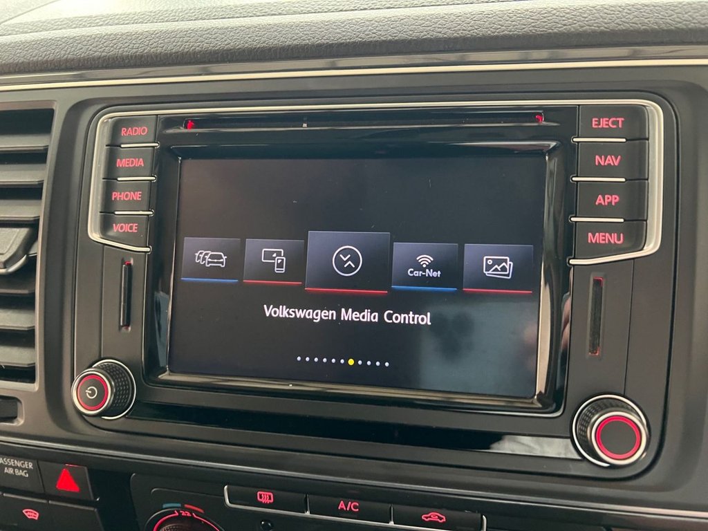 Used Volkswagen Transporter 2018 for sale - 77327759: Photo 50