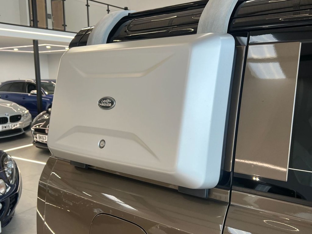 Used Land Rover Defender 2020 for sale - 77249818: Photo 14