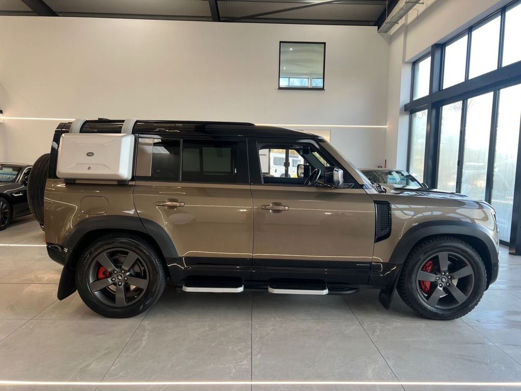 Used Land Rover Defender 2020 for sale - 77249818: Photo 2