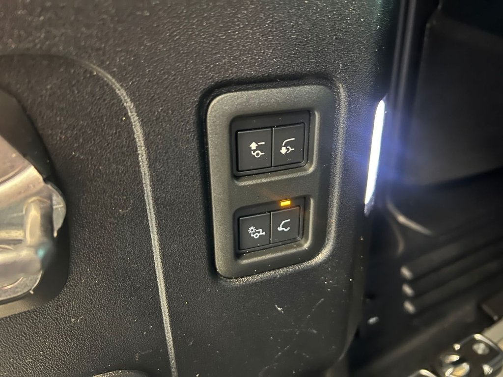 Used Land Rover Defender 2020 for sale - 77249818: Photo 25