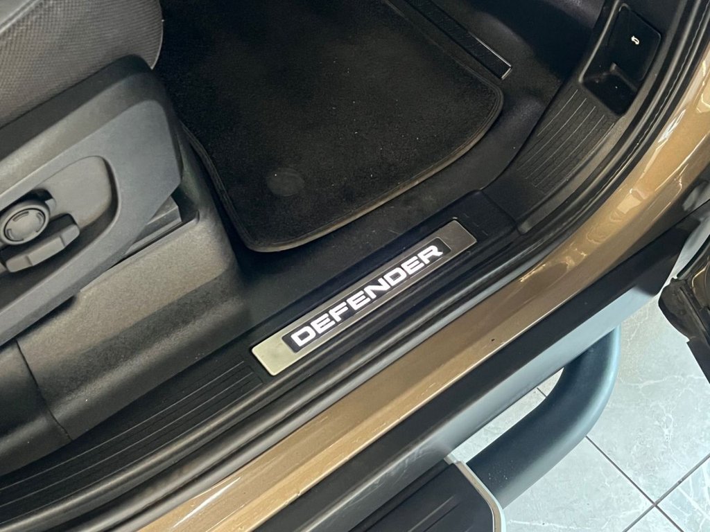 Used Land Rover Defender 2020 for sale - 77249818: Photo 40