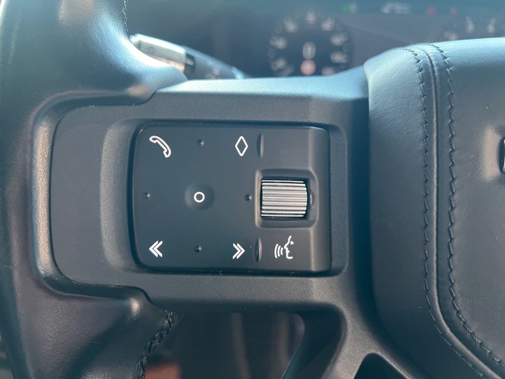 Used Land Rover Defender 2020 for sale - 77249818: Photo 45