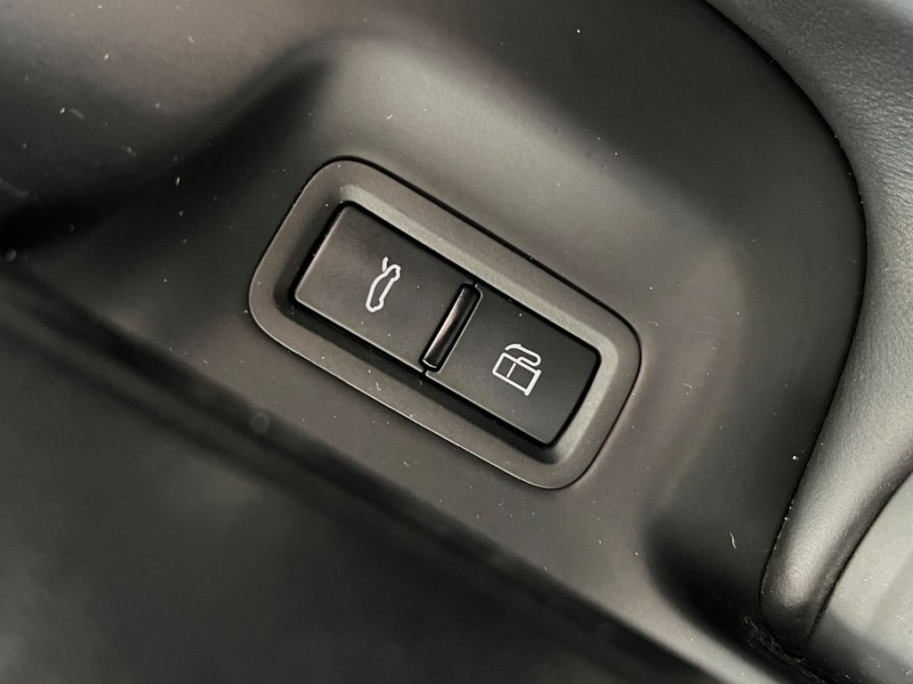 Used Audi R8 2012 for sale - 76367556: Photo 44