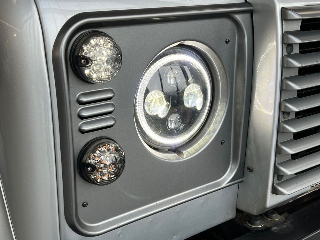 Used Land Rover Defender 2014 for sale - 77249828: Photo 24