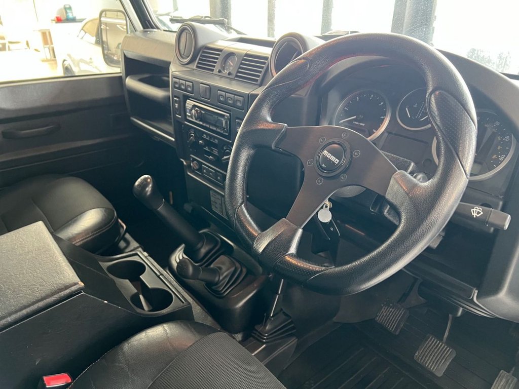 Used Land Rover Defender 2014 for sale - 77249828: Photo 3